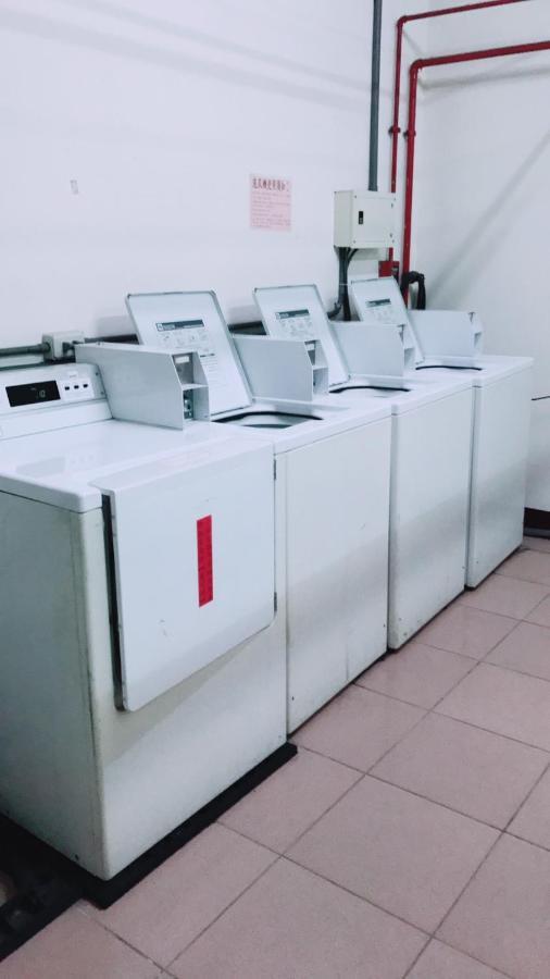 Feng Chia Hygge Apartment Taichung Luaran gambar
