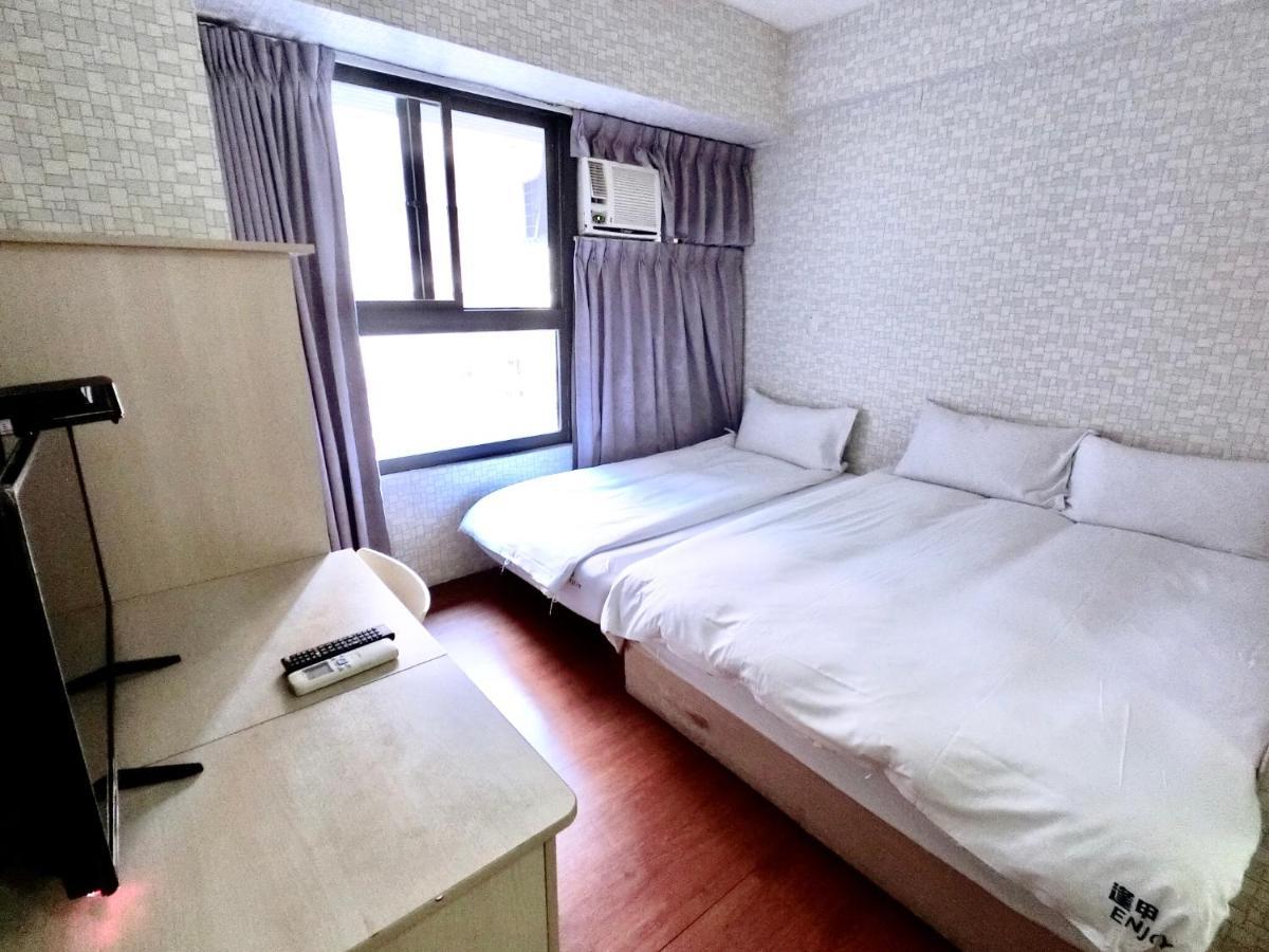 Feng Chia Hygge Apartment Taichung Luaran gambar